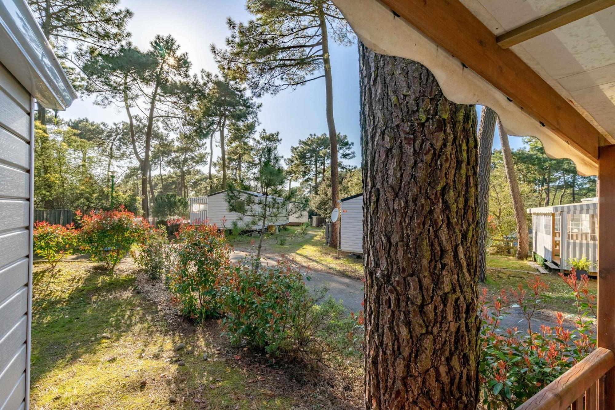Mobil Home La Palmyre Les Mathes Exterior photo